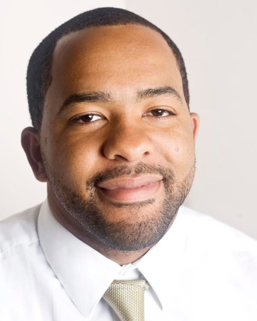 Aquil Crooks - I was born and raised in Bridgeport, and still live there currently.My primary goal is to end gun violence in the community, a mission I have pursued not only by being a co-founder of the Justice Advisors, but through my work with two other local programs: Street Safe and Project Longevity.