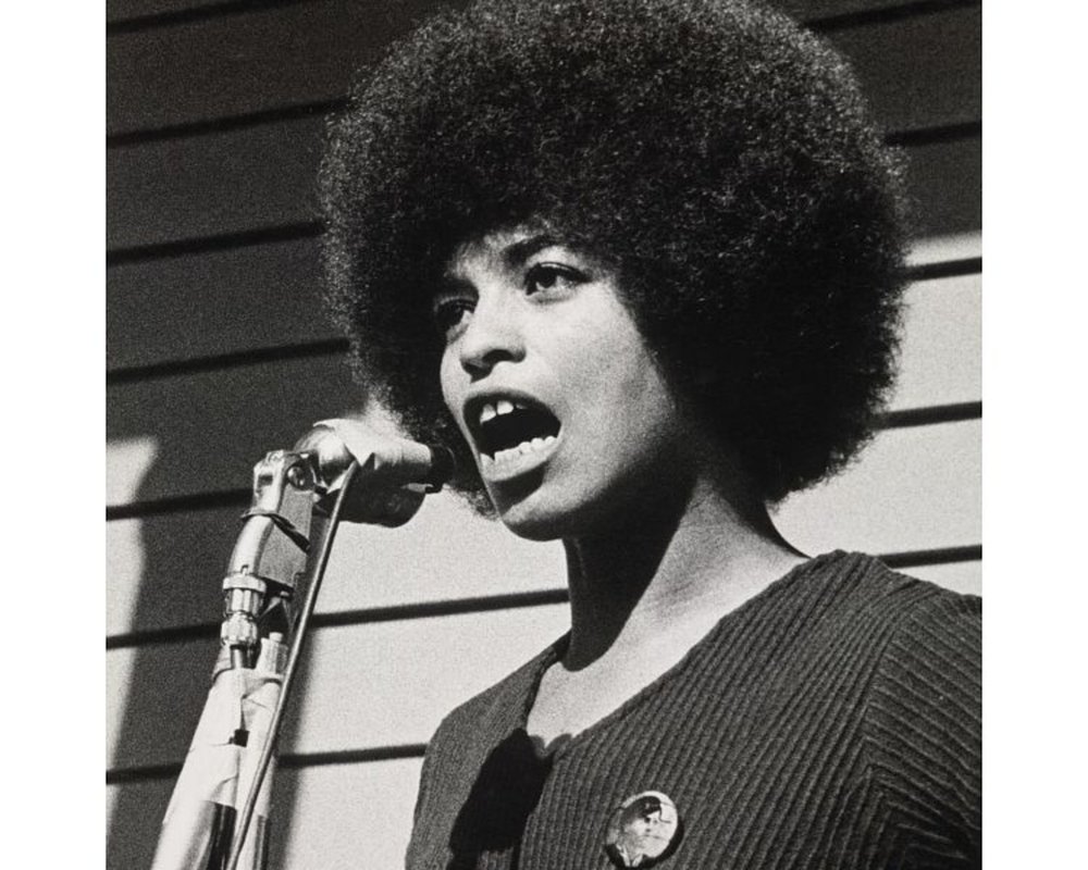angela-davis-speaking-bw_Web Optimized.jpg